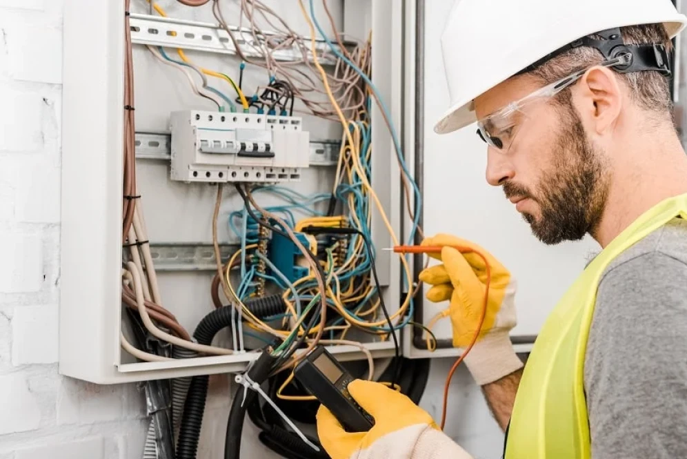 Manutenção Elétrica